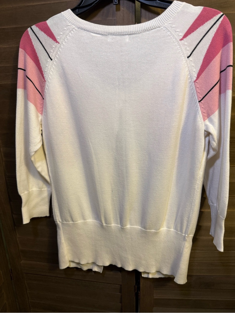 Liz & Co. Cream Pink Argyle Button Up Cardigan Sweater Sz Small S 17” Pit-to-Pit - Picture 2 of 4
